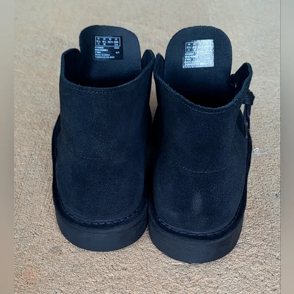 CLARKS COLLECTION SHEPTON Men's Black Chukka Boots, 9.5W WIDE, SUEDE LEATHER - Picture 7 of 9